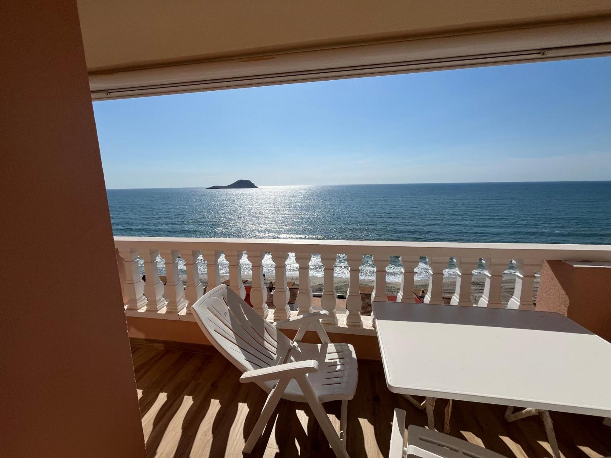 Apartamentos Turisticos Isla Grosa Ла-Манга-дель-Мар-Менор Номер фото